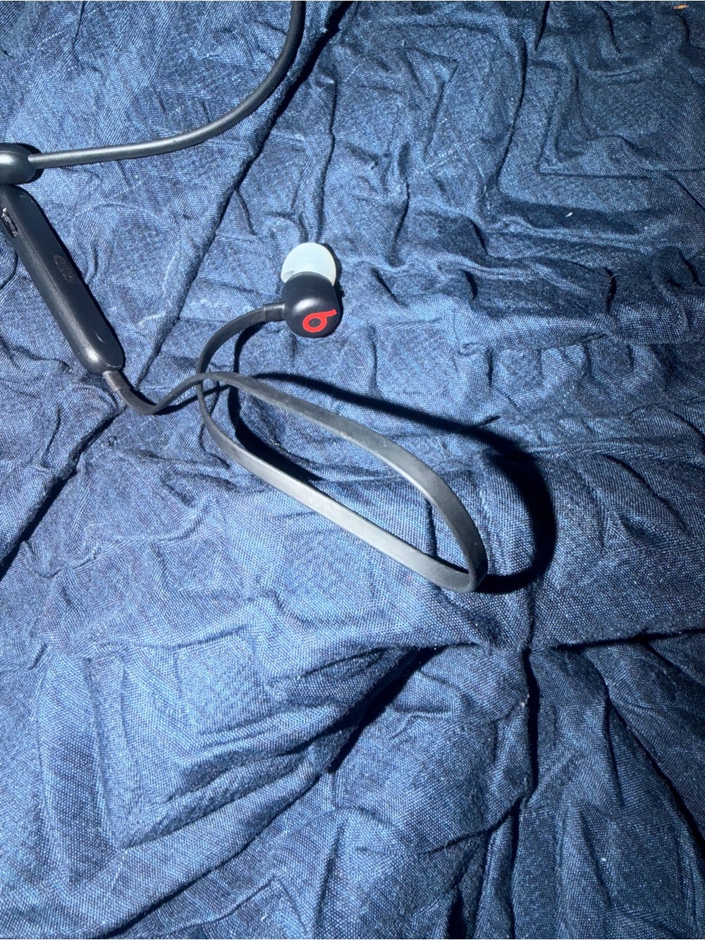 Beats by Dre Wireless Neckband Earbuds — Black with Red Logo